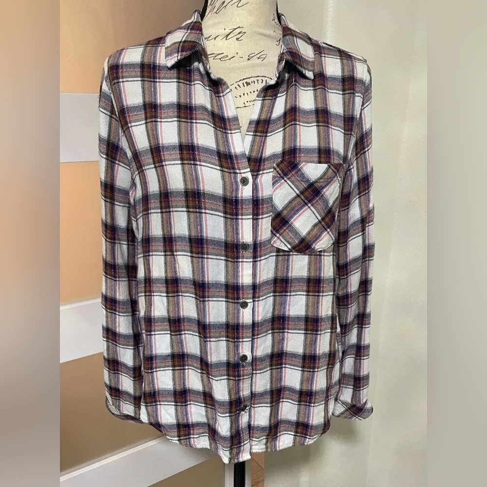 Anthropologie Burgundy Red and White Plaid Shirt with Collar and Long ā¦